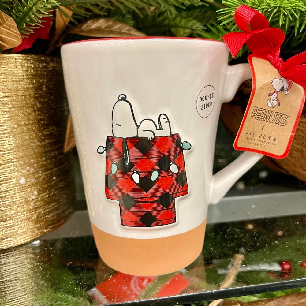 Christmas Snoopy Peanuts Plaid Doghouse Tis the Season Rae Dunn Holiday Mug NWT
